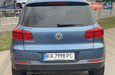 Внедорожник / Кроссовер Volkswagen Tiguan 2016 в 