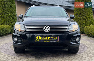 Внедорожник / Кроссовер Volkswagen Tiguan 2012 в 