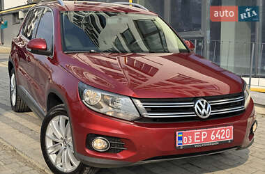 Внедорожник / Кроссовер Volkswagen Tiguan 2013 в 