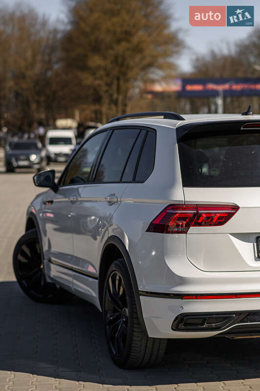 Внедорожник / Кроссовер Volkswagen Tiguan 2021 в Львове