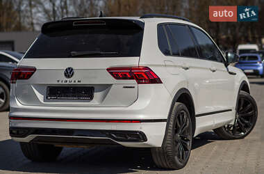 Позашляховик / Кросовер Volkswagen Tiguan 2021 в 