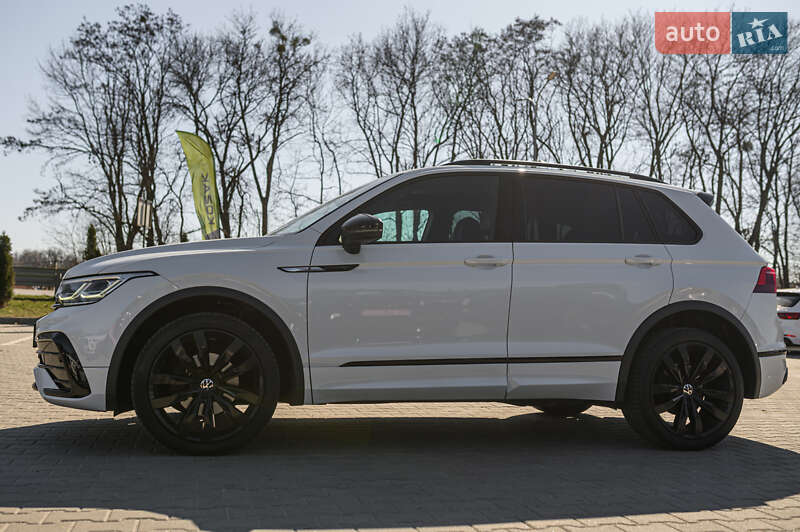 Внедорожник / Кроссовер Volkswagen Tiguan 2021 в Львове