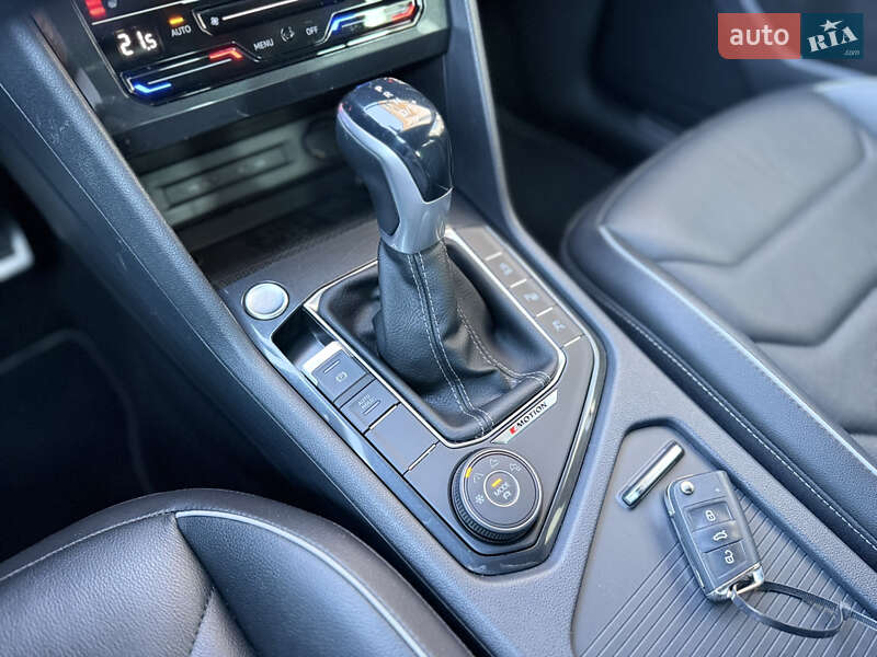 Внедорожник / Кроссовер Volkswagen Tiguan 2022 в Черновцах