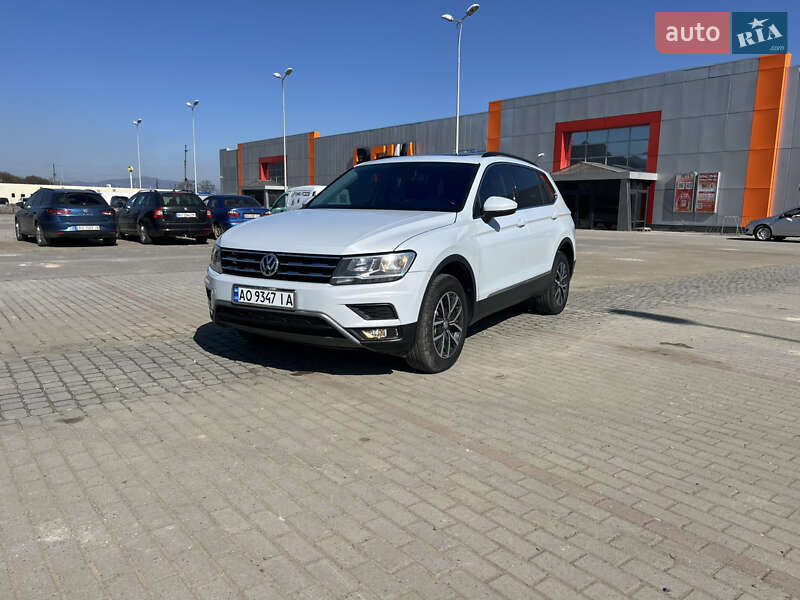 Внедорожник / Кроссовер Volkswagen Tiguan 2018 в Хусте фото 4 Внедорожник / Кроссовер Volkswagen Tiguan 2018 в Хусте