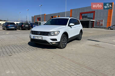 Внедорожник / Кроссовер Volkswagen Tiguan 2018 в Хусте