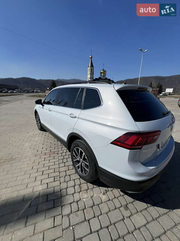 Внедорожник / Кроссовер Volkswagen Tiguan 2018 в Хусте фото 40 Внедорожник / Кроссовер Volkswagen Tiguan 2018 в Хусте
