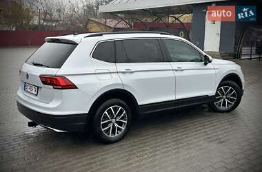 Позашляховик / Кросовер Volkswagen Tiguan 2018 в Львові