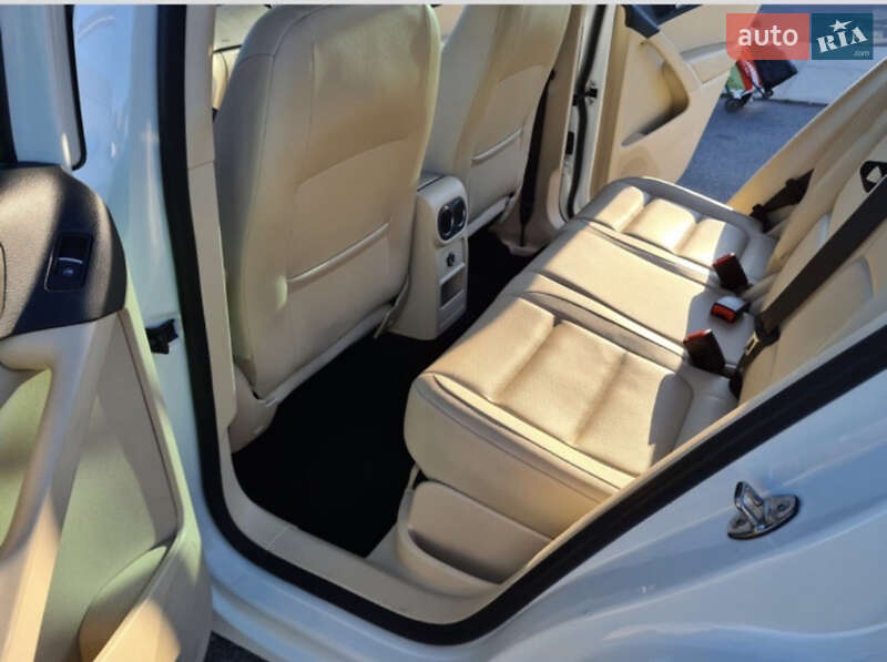 Позашляховик / Кросовер Volkswagen Tiguan 2014 в Львові