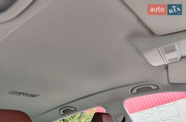 Внедорожник / Кроссовер Volkswagen Tiguan 2011 в 