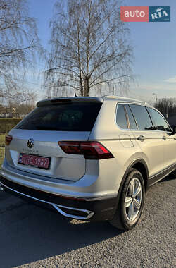 Внедорожник / Кроссовер Volkswagen Tiguan 2020 в Тернополе