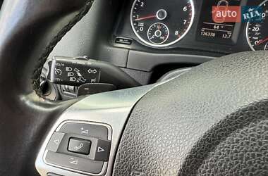 Позашляховик / Кросовер Volkswagen Tiguan 2016 в 
