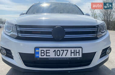 Позашляховик / Кросовер Volkswagen Tiguan 2016 в 