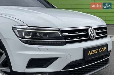 Внедорожник / Кроссовер Volkswagen Tiguan 2018 в 