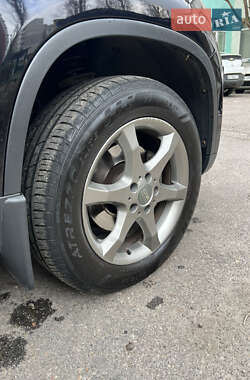 Внедорожник / Кроссовер Volkswagen Tiguan 2010 в 