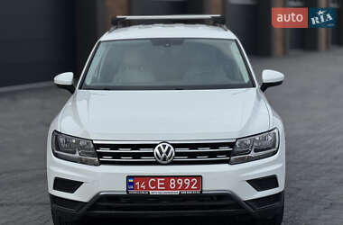 Внедорожник / Кроссовер Volkswagen Tiguan 2020 в 
