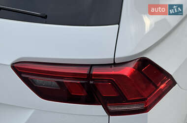 Внедорожник / Кроссовер Volkswagen Tiguan 2020 в 