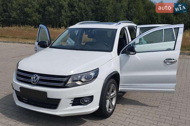 Внедорожник / Кроссовер Volkswagen Tiguan 2016 в Львове фото 4 Внедорожник / Кроссовер Volkswagen Tiguan 2016 в Львове