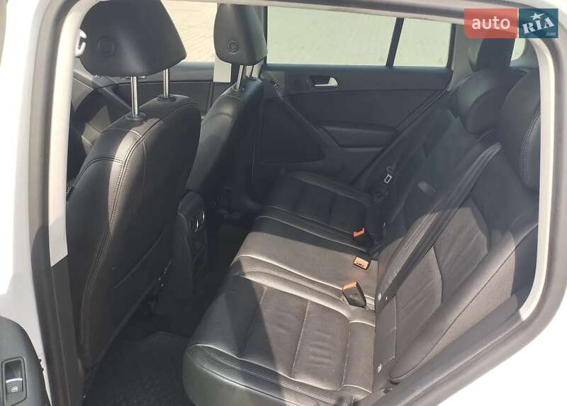 Внедорожник / Кроссовер Volkswagen Tiguan 2016 в Львове фото 9 Внедорожник / Кроссовер Volkswagen Tiguan 2016 в Львове