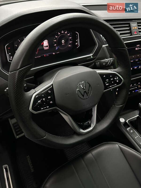 Внедорожник / Кроссовер Volkswagen Tiguan 2024 в Одессе