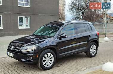 Внедорожник / Кроссовер Volkswagen Tiguan 2015 в Харькове