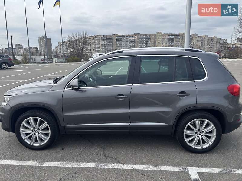 Volkswagen Tiguan 2012