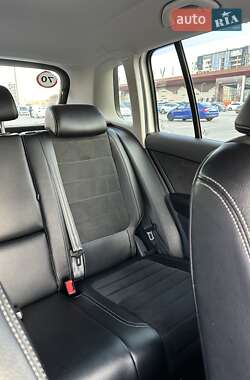 Внедорожник / Кроссовер Volkswagen Tiguan 2009 в 