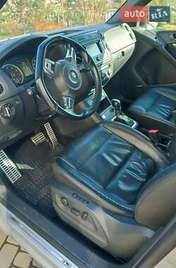 Внедорожник / Кроссовер Volkswagen Tiguan 2013 в 
