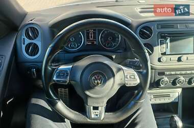 Внедорожник / Кроссовер Volkswagen Tiguan 2013 в 