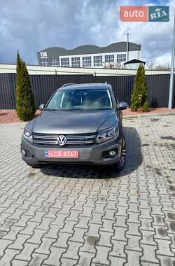Внедорожник / Кроссовер Volkswagen Tiguan 2017 в Тернополе