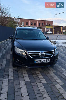Позашляховик / Кросовер Volkswagen Tiguan 2008 в 