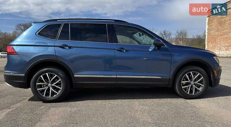 Внедорожник / Кроссовер Volkswagen Tiguan 2018 в Чернигове фото 5 Внедорожник / Кроссовер Volkswagen Tiguan 2018 в Чернигове