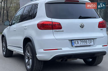 Внедорожник / Кроссовер Volkswagen Tiguan 2016 в 
