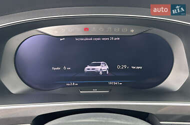 Внедорожник / Кроссовер Volkswagen Tiguan 2018 в 