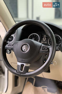 Внедорожник / Кроссовер Volkswagen Tiguan 2011 в 