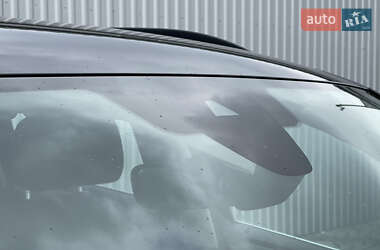 Внедорожник / Кроссовер Volkswagen Tiguan 2018 в 