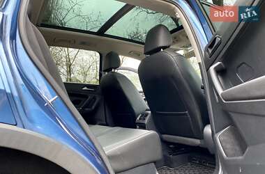 Позашляховик / Кросовер Volkswagen Tiguan 2018 в 