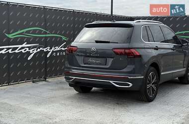 Внедорожник / Кроссовер Volkswagen Tiguan 2024 в 