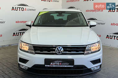 Внедорожник / Кроссовер Volkswagen Tiguan 2017 в 