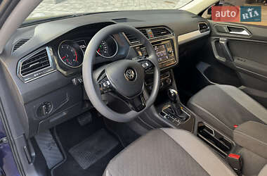 Внедорожник / Кроссовер Volkswagen Tiguan 2020 в 