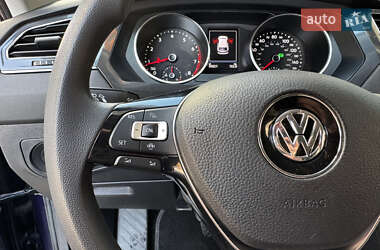Внедорожник / Кроссовер Volkswagen Tiguan 2020 в 