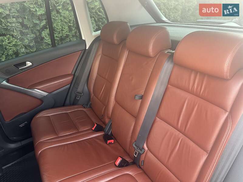 Позашляховик / Кросовер Volkswagen Tiguan 2009 в Радивиліві