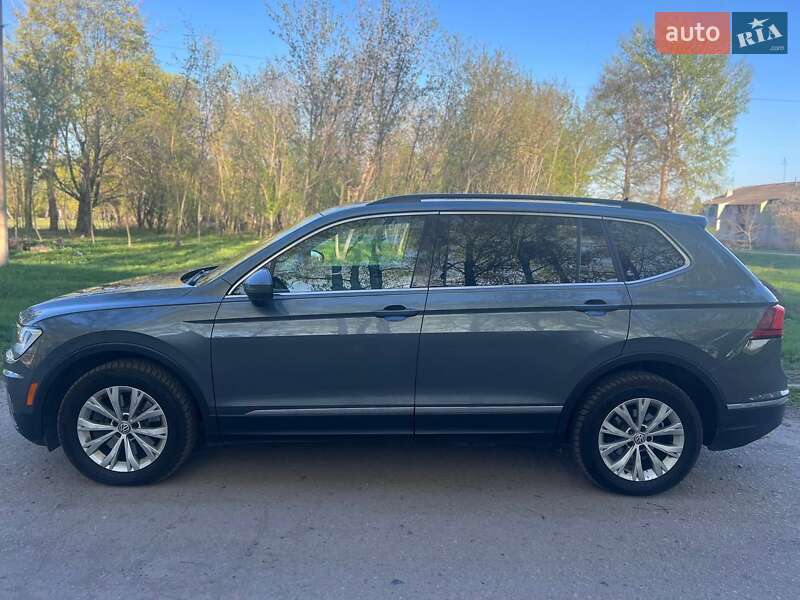 Внедорожник / Кроссовер Volkswagen Tiguan 2017 в Харькове фото 2 Внедорожник / Кроссовер Volkswagen Tiguan 2017 в Харькове