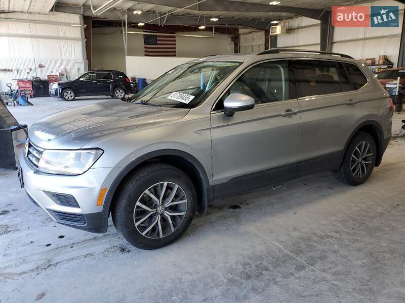 Позашляховик / Кросовер Volkswagen Tiguan 2019 в 