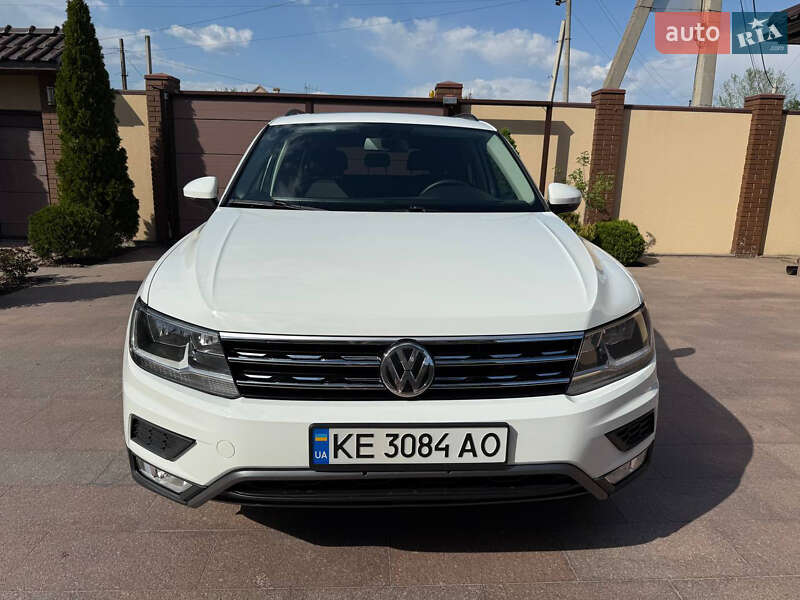 Внедорожник / Кроссовер Volkswagen Tiguan 2019 в Днепре