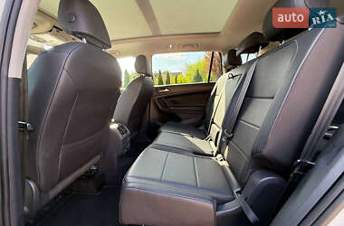 Позашляховик / Кросовер Volkswagen Tiguan 2019 в 