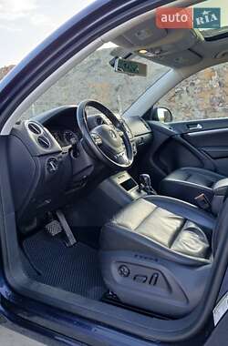 Внедорожник / Кроссовер Volkswagen Tiguan 2013 в 