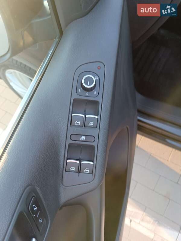 Позашляховик / Кросовер Volkswagen Tiguan 2013 в Умані