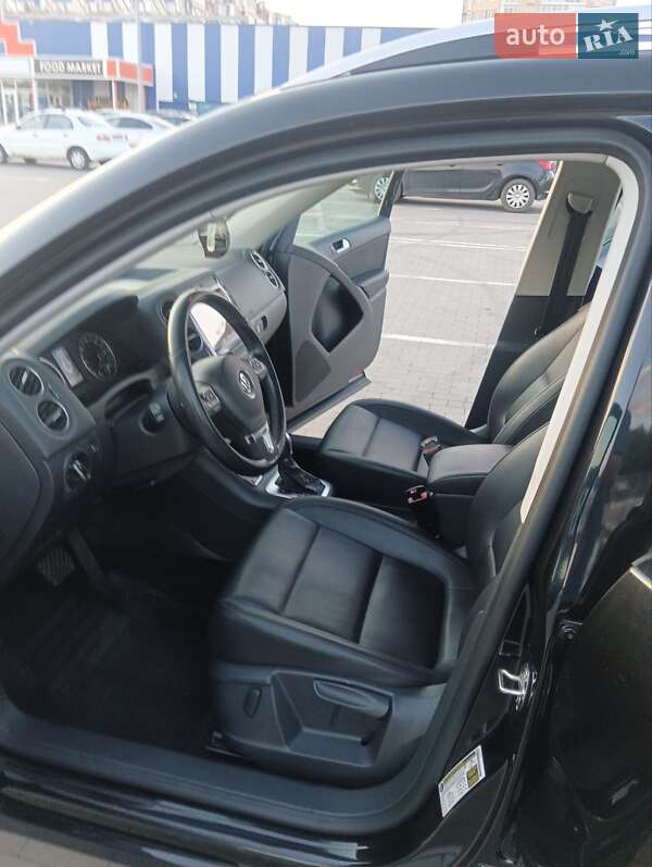 Позашляховик / Кросовер Volkswagen Tiguan 2013 в Умані