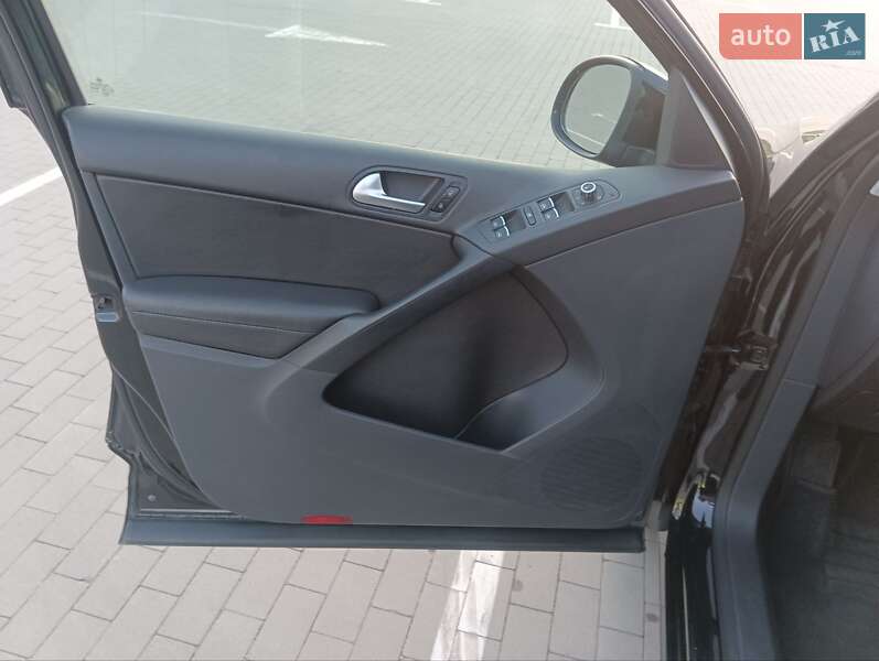Позашляховик / Кросовер Volkswagen Tiguan 2013 в Умані