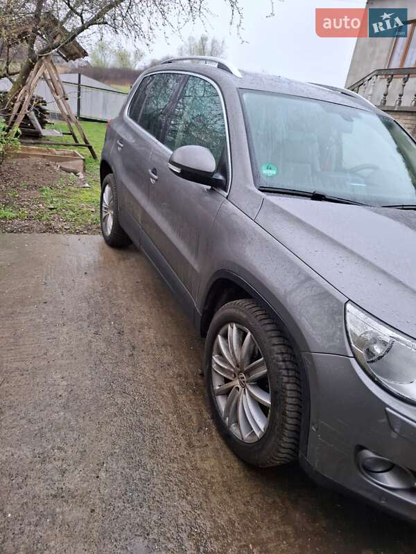 Позашляховик / Кросовер Volkswagen Tiguan 2010 в Снятині фото 2 Позашляховик / Кросовер Volkswagen Tiguan 2010 в Снятині